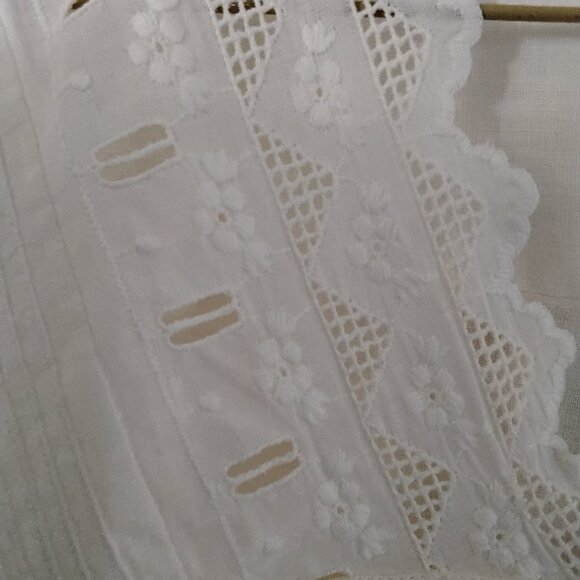 Antique lawn nightgown size M - Picture 3 of 8